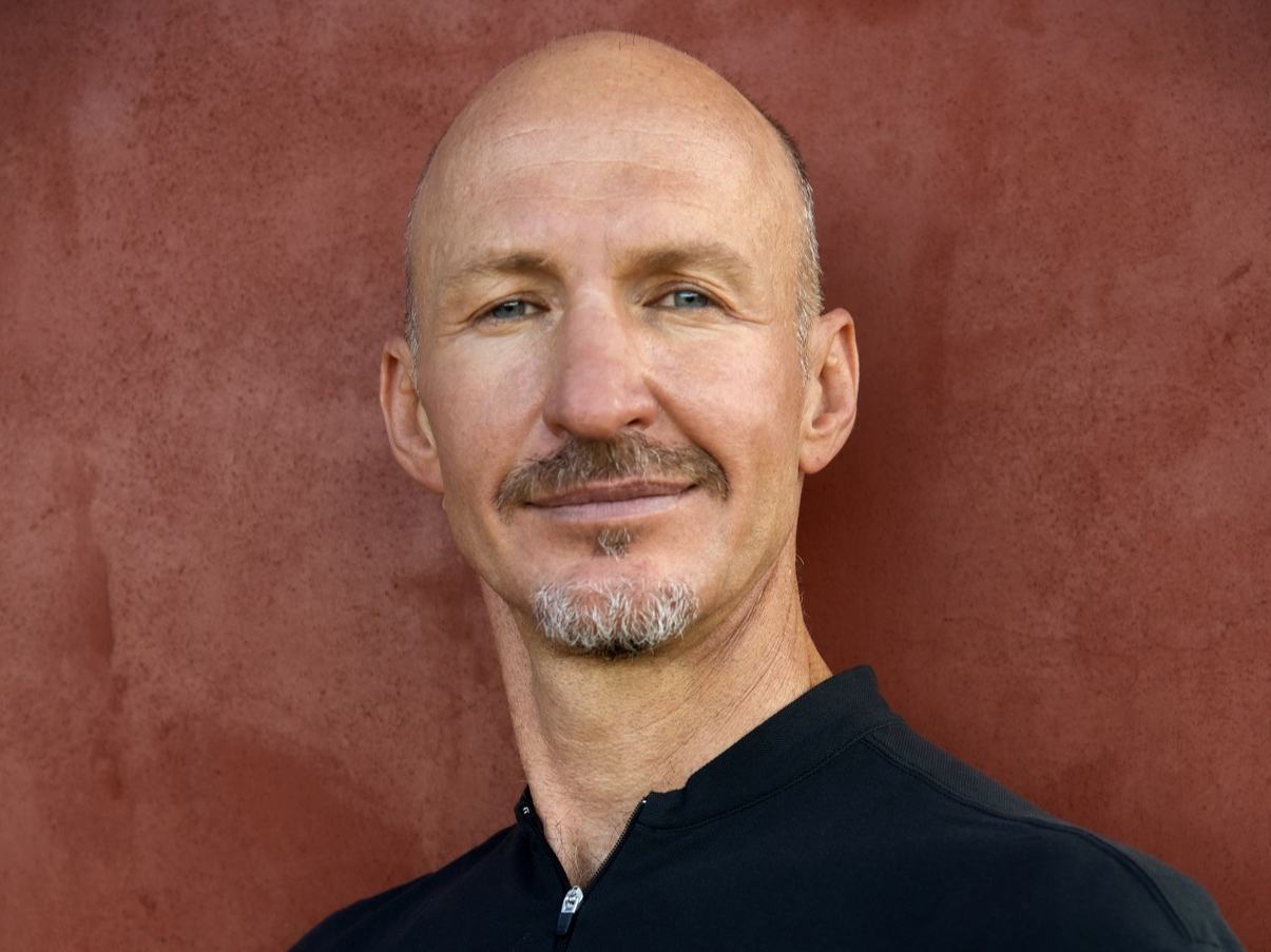 Pieter-Oosthuizen-staff